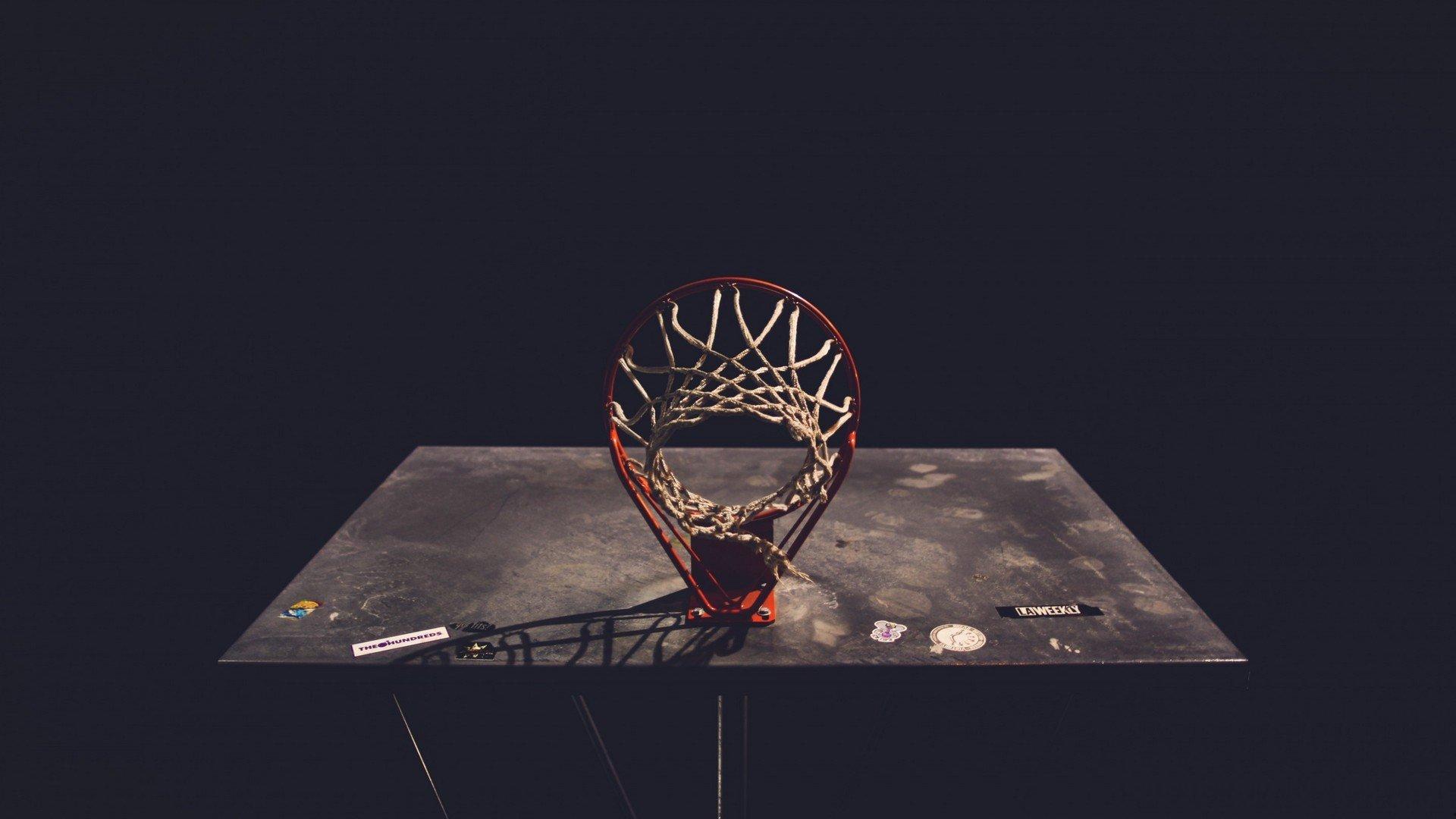 水晶宫主场坚不可摧，曼联客场疲软再显危机