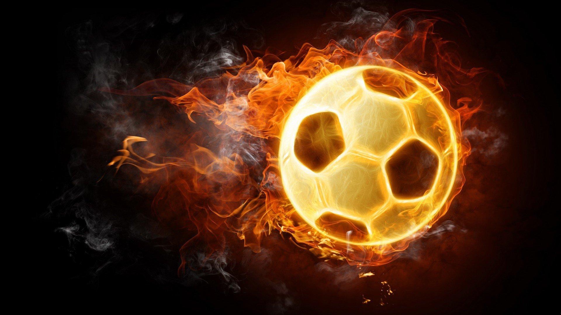 欧冠历史射手榜,C罗140球居首,梅西129球次席